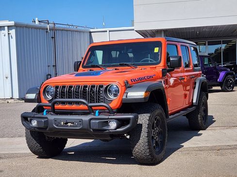 Used 2023 Jeep Wrangler Unlimited Rubicon 4xe AWD/4WD image 4