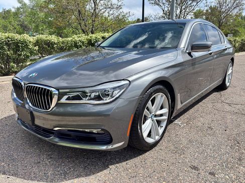 Used 2016 BMW 750i xDrive AWD/4WD image 9