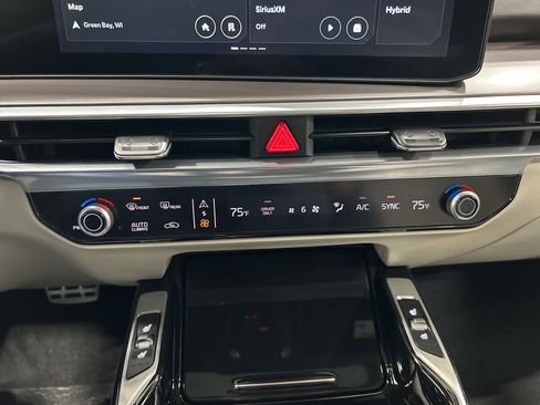 New 2026 Kia Sorento SX Prestige AWD/4WD image 24
