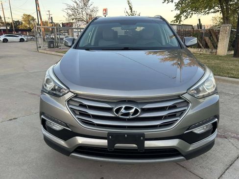Used 2017 Hyundai Santa Fe Sport image 6