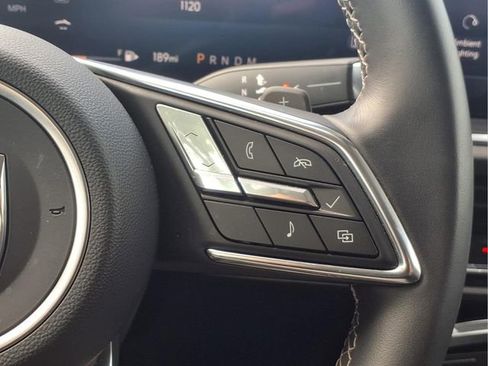 Certified 2025 Buick Envision Preferred AWD/4WD image 12