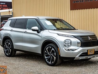 Used 2024 Mitsubishi Outlander SE