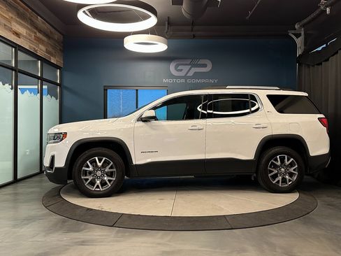 Used 2023 GMC Acadia SLT image 6