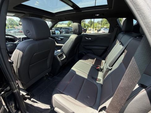 Used 2022 Chevrolet Blazer RS w/ Enhanced Convenience Package AWD/4WD image 15