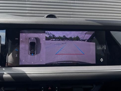 New 2026 Porsche Cayenne Coupe image 20