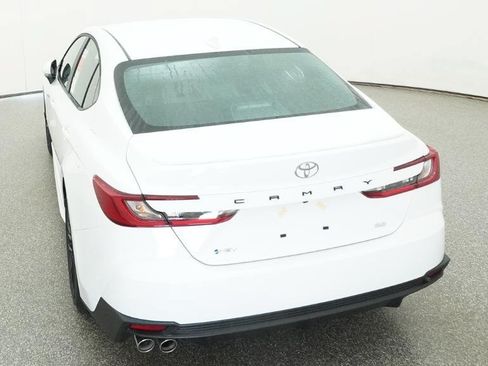 Used 2026 Toyota Camry SE FWD image 46