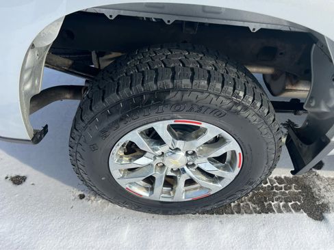 Used 2019 Chevrolet Silverado 1500 LT w/ All-Star Edition image 14