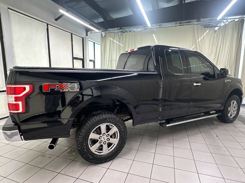 Used 2018 Ford F150 XLT w/ Equipment Group 302A Luxury image 6