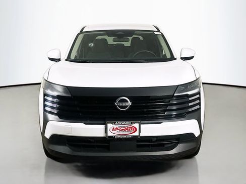 Used 2025 Nissan Kicks SV AWD/4WD image 14