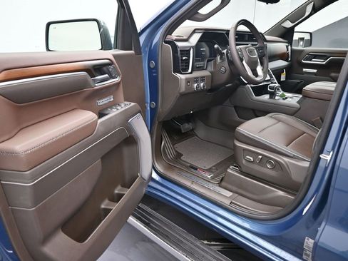 New 2026 GMC Sierra 1500 Denali image 11