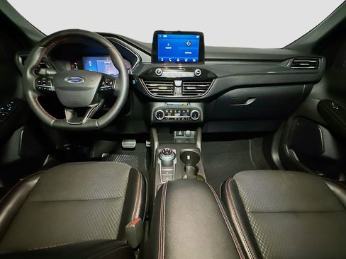 Certified 2024 Ford Escape ST-Line AWD/4WD image 9