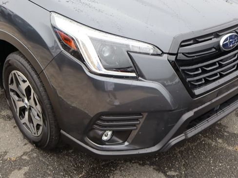 Certified 2024 Subaru Forester Premium AWD/4WD image 11