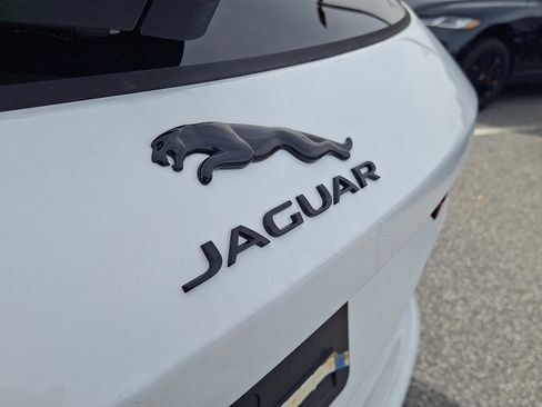 New 2026 Jaguar F-PACE R-Dynamic S image 22