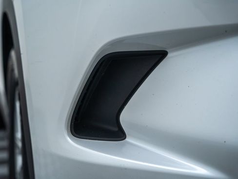 Certified 2025 Toyota Grand Highlander AWD image 16