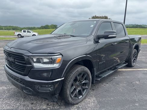 Used 2020 RAM 1500 Laramie AWD/4WD image 1