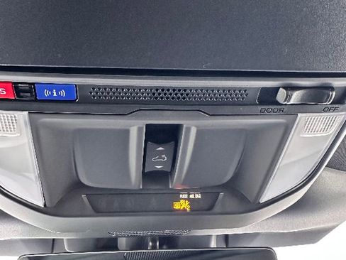 New 2025 Subaru Forester Touring image 11