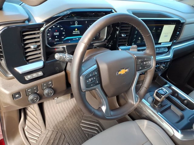 Used 2026 Chevrolet Silverado 1500 LTZ w/ LTZ Premium Package AWD/4WD image 8