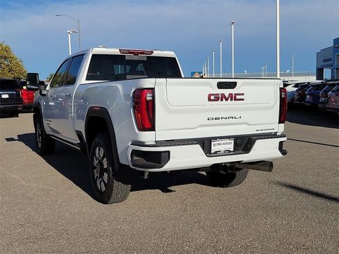 New 2026 GMC Sierra 2500 Denali w/ Denali Reserve Package image 8