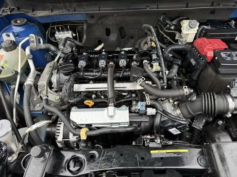 Used 2023 Nissan Kicks SR w/ SR Premium Package image 28