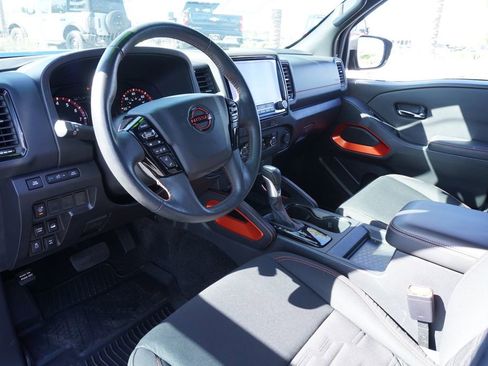Certified 2024 Nissan Frontier PRO-4X w/ Technology Package AWD/4WD image 17
