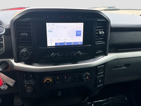 Used 2022 Ford F150 XLT w/ Trailer Tow Package image 25