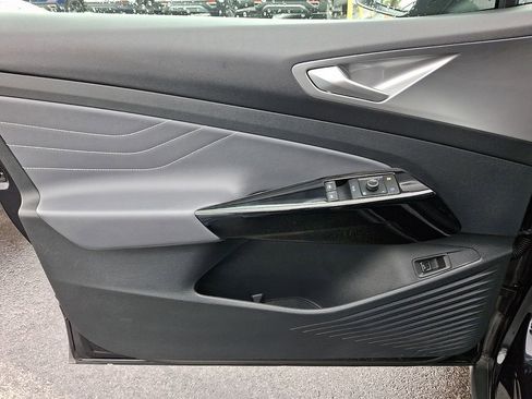 Certified 2023 Volkswagen ID.4 Pro S RWD image 12