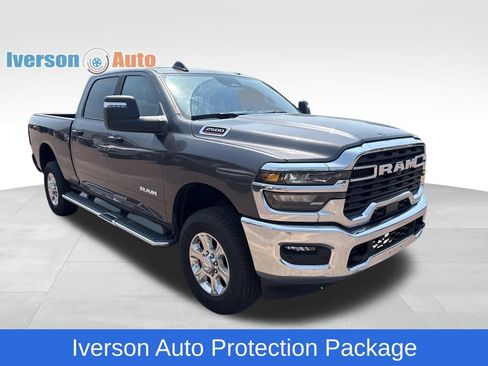 Used 2025 RAM 2500 Big Horn AWD/4WD image 10