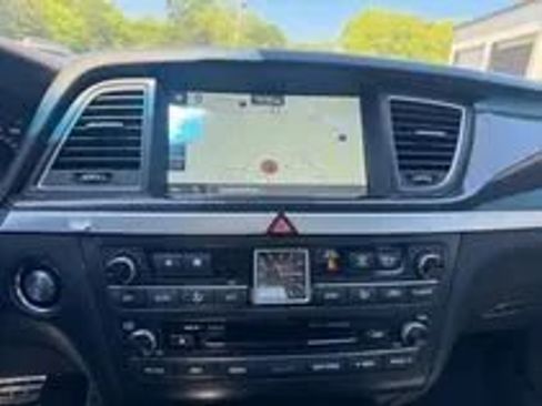Used 2019 Genesis G80 3.3T Sport RWD image 22