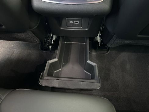 Used 2024 Cadillac XT6 Premium Luxury image 18