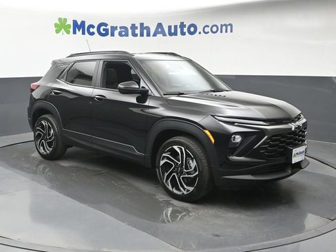 New 2026 Chevrolet TrailBlazer RS w/ Convenience Package AWD/4WD image 2