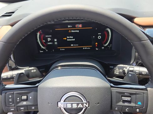 New 2026 Nissan Pathfinder Platinum AWD/4WD image 21