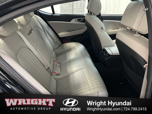Certified 2023 Genesis G70 2.0T w/ Sport Prestige Package image 16