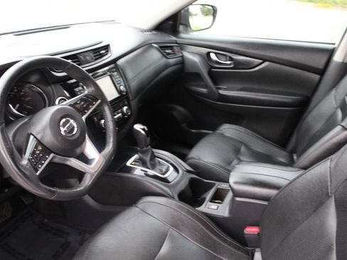 Used 2017 Nissan Rogue SL AWD/4WD image 17