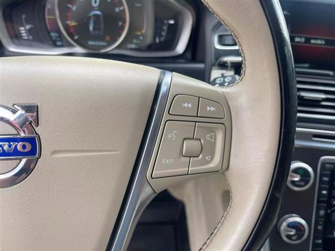 Used 2015 Volvo XC60 T5 w/ Protection Package image 14