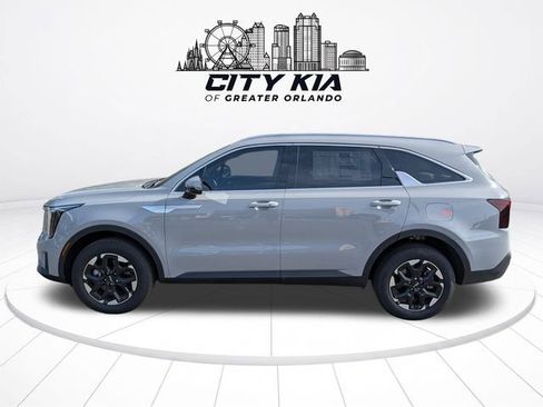 New 2026 Kia Sorento S AWD/4WD image 3