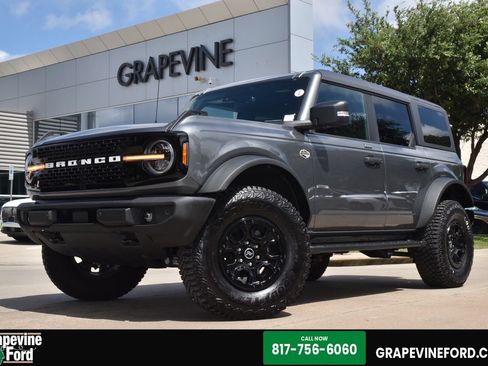 Certified 2022 Ford Bronco Wildtrak AWD/4WD image 1
