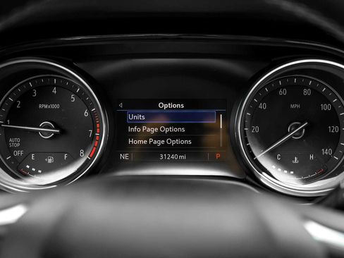 Used 2022 Buick Encore GX Select w/ Sport Touring Package FWD image 20
