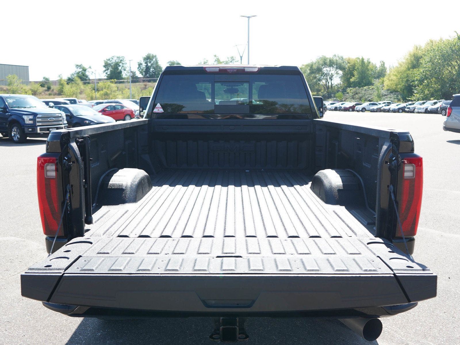 Used 2025 GMC Sierra 2500 Denali Ultimate AWD/4WD image 16
