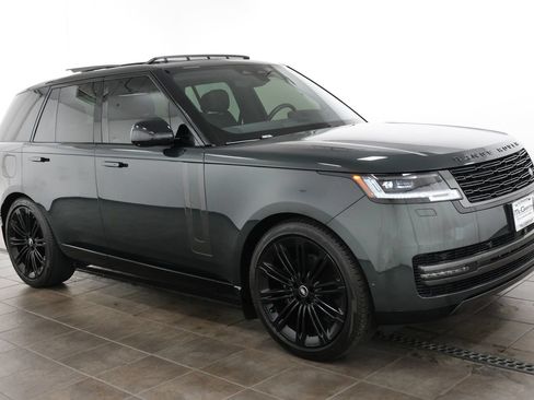 Used 2024 Land Rover Range Rover SE AWD/4WD image 7
