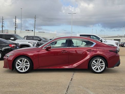 Used 2024 Lexus IS 300 w/ Comfort Package RWD image 6