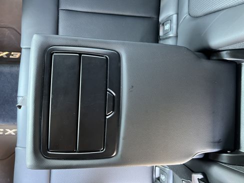 Used 2023 BMW X3 M40i AWD/4WD image 41