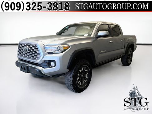 Used 2021 Toyota Tacoma TRD Off-Road w/ Technology Package AWD/4WD image 1