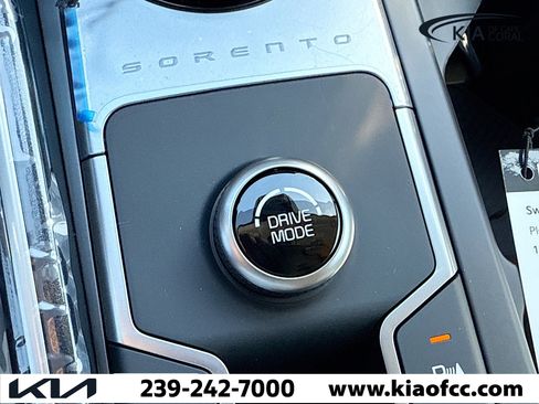 New 2026 Kia Sorento EX image 31