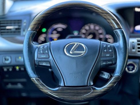 Used 2014 Lexus LS 600h L image 47