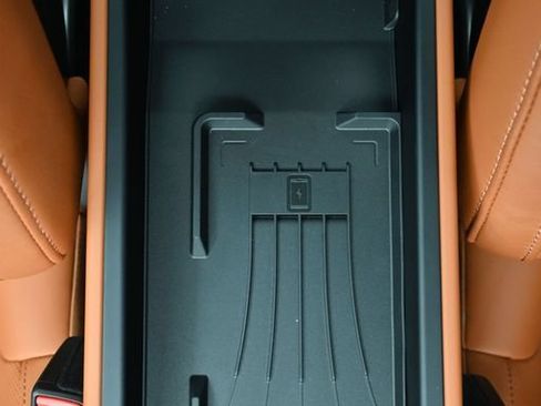 Certified 2025 Porsche 911 Carrera 4 GTS AWD/4WD image 19