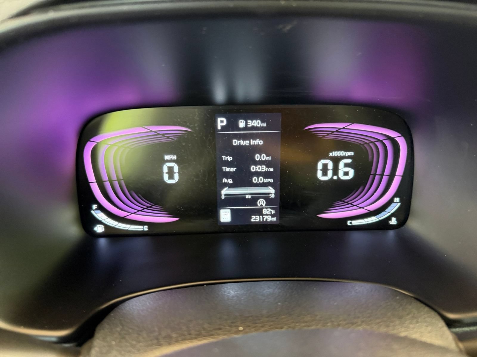 Used 2025 Kia Soul LX w/ LX Technology Package FWD image 37