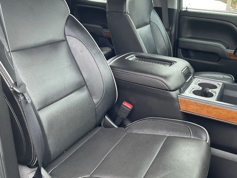 Used 2019 Chevrolet Silverado 3500 High Country w/ Duramax Plus Package image 37