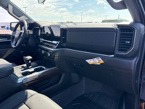 New 2026 GMC Sierra 1500 Elevation w/ Elevation Premium Package AWD/4WD image 41