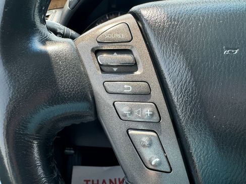 Used 2014 INFINITI QX80 4WD w/ Theater Package image 28