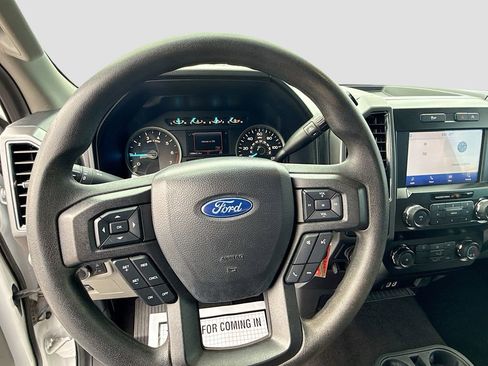 Used 2019 Ford F150 XLT w/ Trailer Tow Package image 13